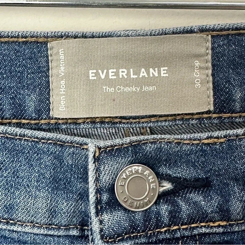 Everlane The Cheeky Jeans Crop Raw Hem